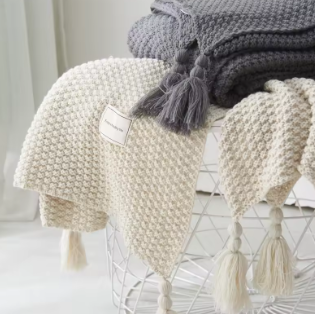"Nordic Knit Collection"™ – Charming Knit Throw Blanket