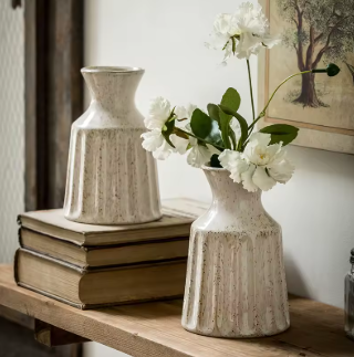 "Vintage Charm Collection"™ – Small Ceramic Vase